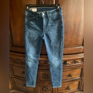 GAP Blue Skinny Jeans Classic Denim Style